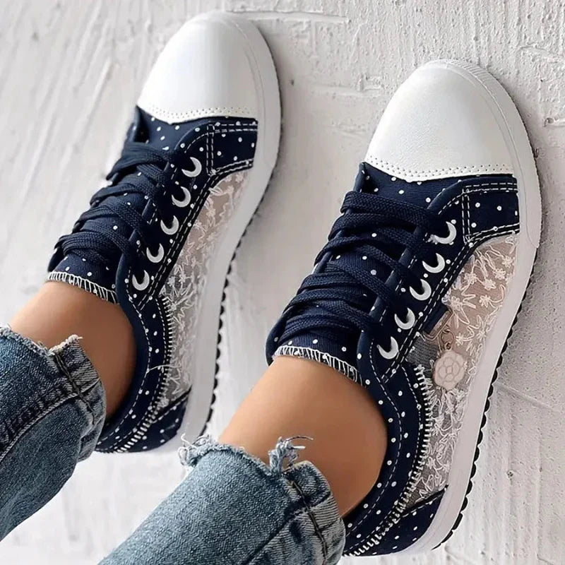 CARO | Zapatillas Elegantes para Mujer con Detalles Florales