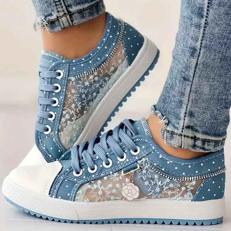 CARO | Zapatillas Elegantes para Mujer con Detalles Florales