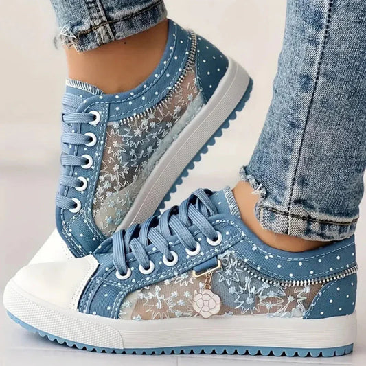 CARO | Zapatillas Elegantes para Mujer con Detalles Florales