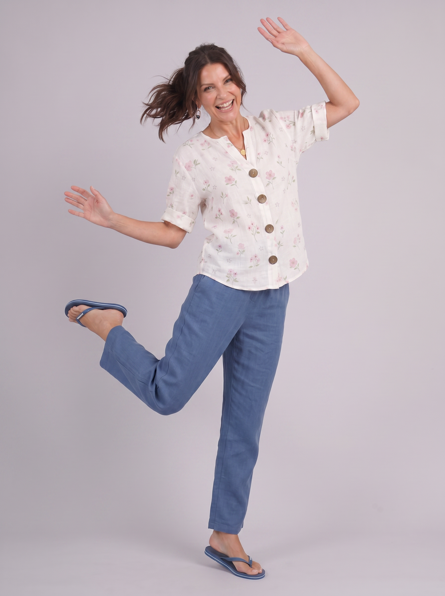 Aurissa - Blusa Escote en V con Botones