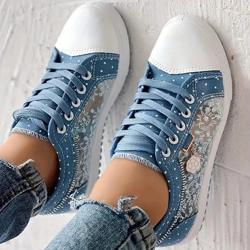 CARO | Zapatillas Elegantes para Mujer con Detalles Florales